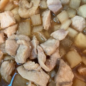 寿司酢を使って大根と鶏肉の柔らか煮